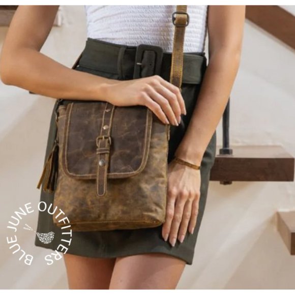 Rustic Leather Purse by Myra Bag - Picture 2 of 5